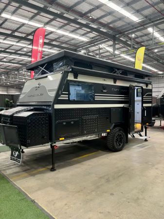 2026 Oz Star Caravans 15 ft Oz Star Couple Series Pop Top image