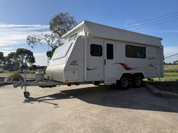 2016 Jayco Starcraft 17.58-1 Bunks Pop Top image
