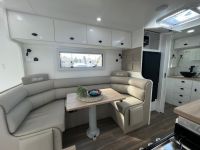 Image for QUEEN COBRA 21’6FT Off-Road 6