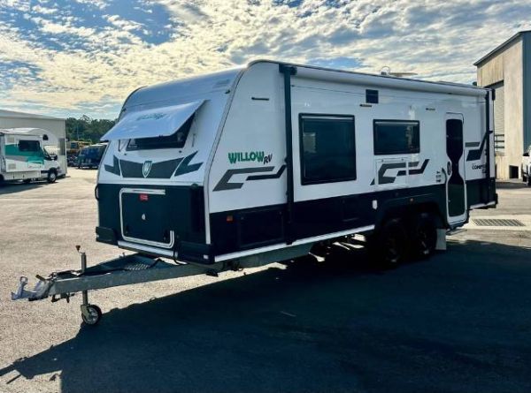 2020 Willow RV Conifer Caravan 624/624X image