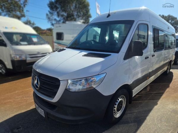 2022 Kea Nomad M700 3 Berth image