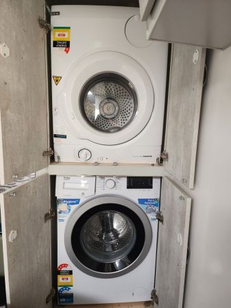 2019 Spaceland Caravan image