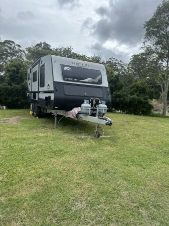 2022 Snowy River Src-22S Slide Out Caravan image