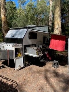 2022 Australian Hillys Offroad East Engineering Dexta 2 Hybrid Caravan image