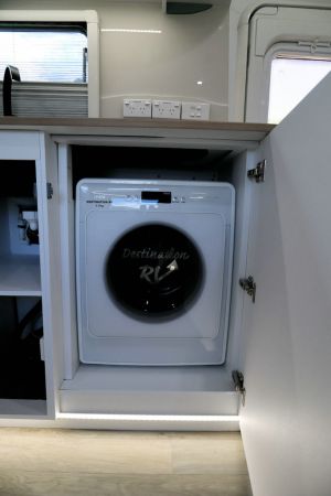 2024 Golf Grand Tourer Caravan 620-2 / 2 BUNK image