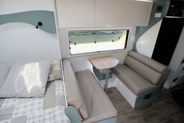 2024 Golf Grand Tourer Caravan 620-2 / 2 BUNK image