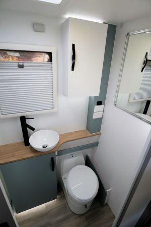 2024 Golf Grand Tourer Caravan 620-2 / 2 BUNK image