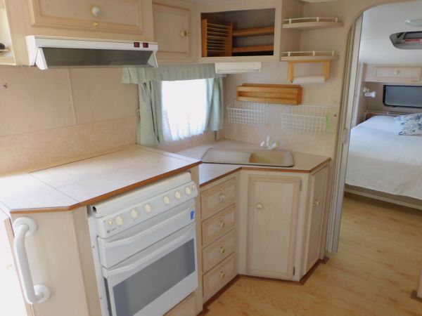 1997 Island Star Concorde Caravan image