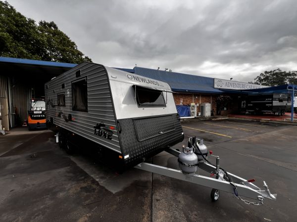 2024 Newlands Luxe 610CAFW Caravan image
