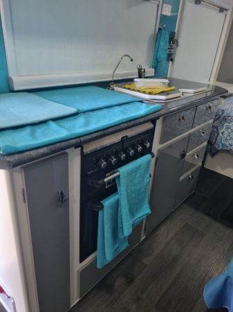 2021 Opal Warrior Caravan image