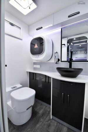 2024 New Age Caravans OZ Classic OZ20ES4 image