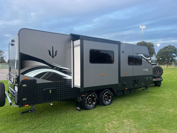 2022 Essential Cruiser Touring 23ft slideout full ensuite + extra image