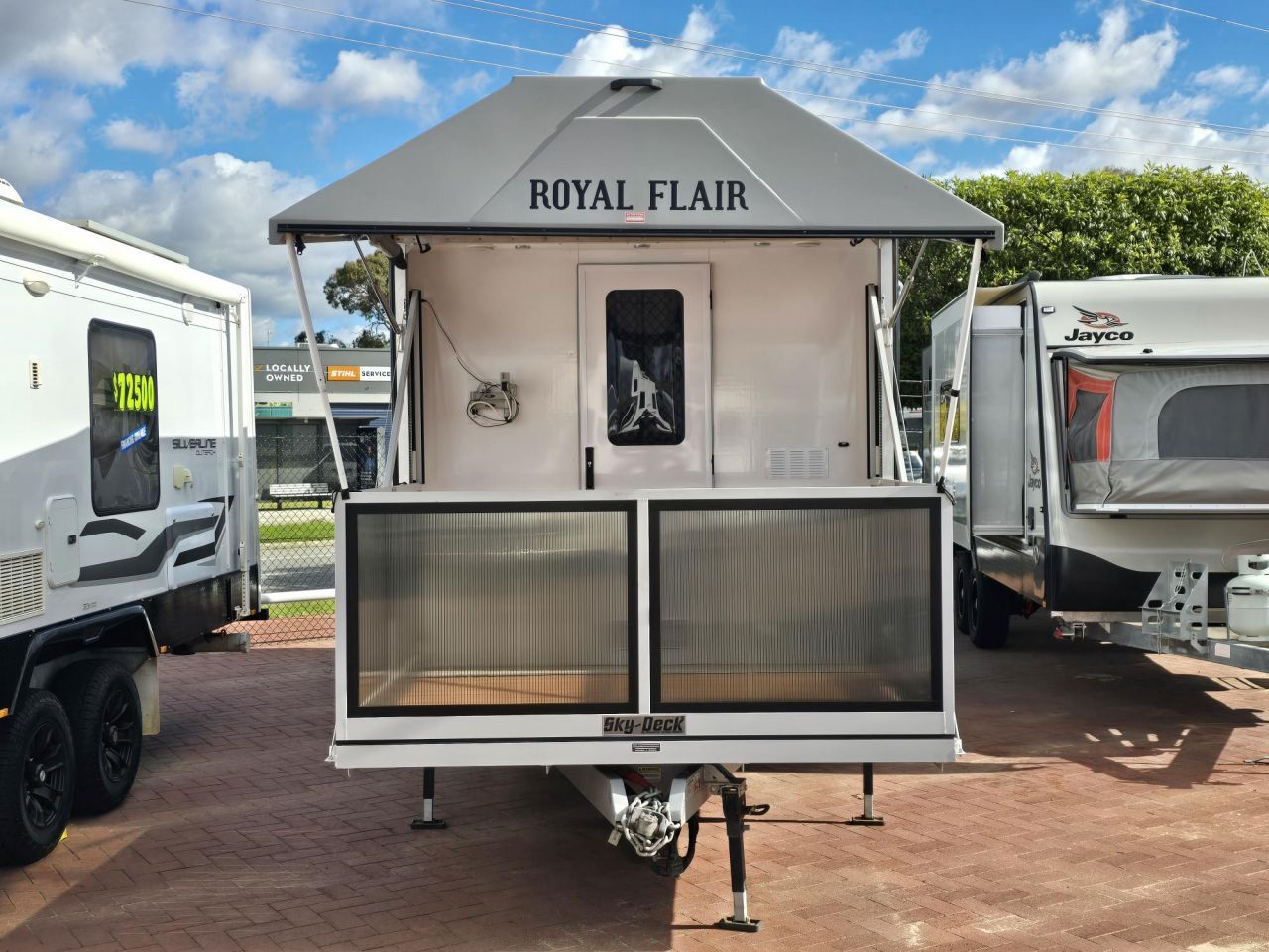 Image for 2019 Royal Flair Piazza Sky Deck Caravan 1