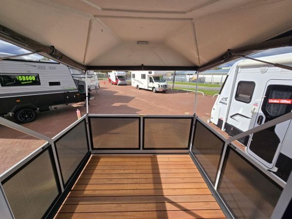 *** Under Offer *** 2019 Royal Flair PIAZZA Caravan image