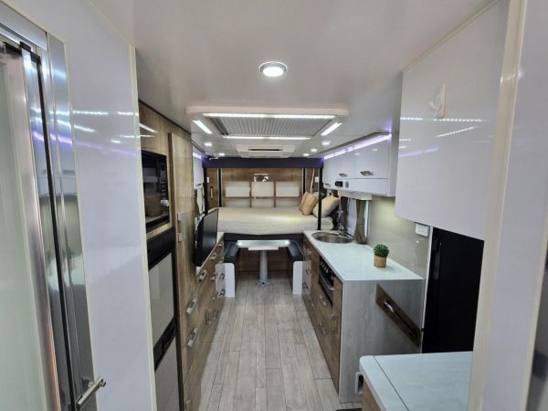 *** Under Offer *** 2019 Royal Flair PIAZZA Caravan image