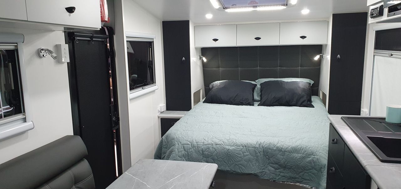 Image for 2024 Olympic MARATHON 21 Family Ensuite Caravan 15