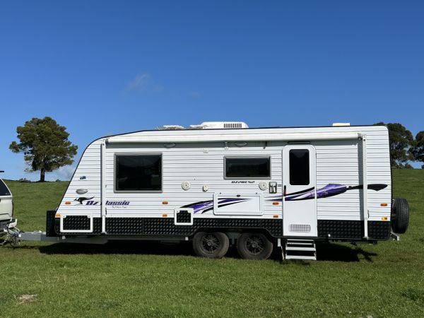 2016 New Age Caravans Caravan image