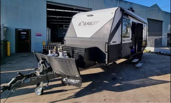 2023 Everest Caravans NITRO 18F - OFF ROAD Caravan image