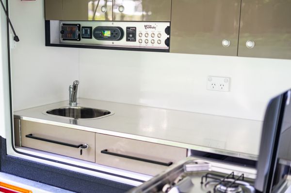 2024 Hitch Campers Canning Off Road Camper image