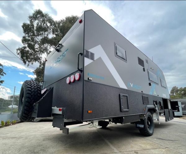 2023 Everest Caravans ALPINE FREESTYLE 18.7F - FULL OFF ROAD Caravan image
