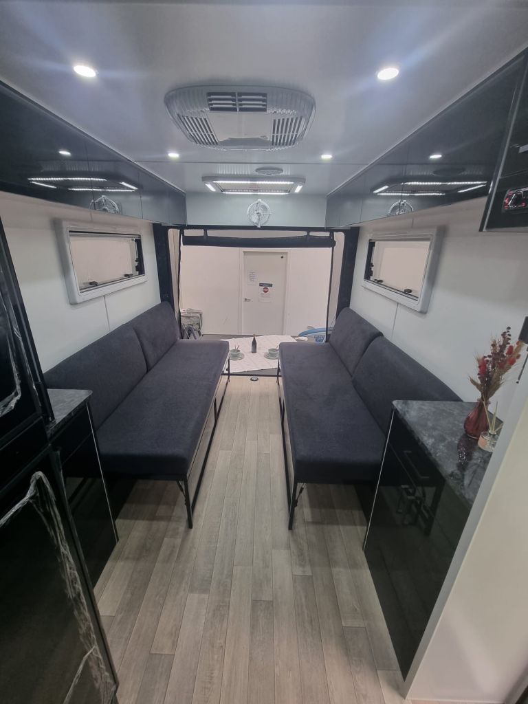 Image for 2024 AUSTAR TOY HAULER PLAYZONE R Toy Hauler 1