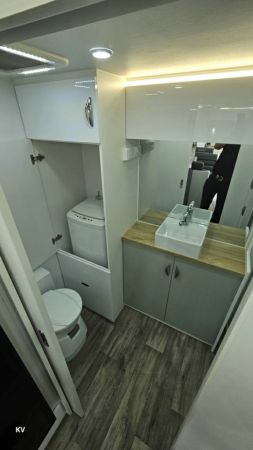 2024 Nextgen Off Road Se 20'6 OFF ROAD CARAVAN SAVE $16,000 image