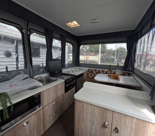 2015 Goldstream Crown  Offroad Camper Trailer image