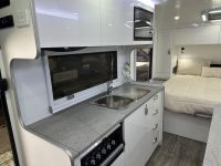Image for 2024 Rembrandt Danae 18'6ft Semi off-road Caravan 13