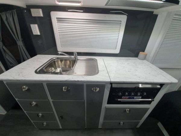 2023 Everest Caravans DRIFTER - COMPACT FAMILY BUNK VAN Caravan image