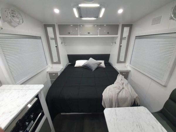 2023 Everest Caravans DRIFTER - COMPACT FAMILY BUNK VAN Caravan image