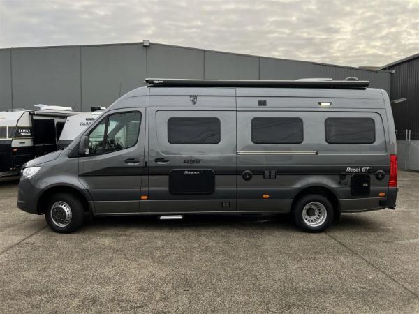 2025 MERCEDES-BENZ Sprinter Regal Grand Tourer image