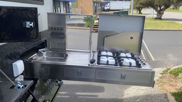 2023 Sunshine Trail Classic 13' Pop Top 2 Caravan Caravan image