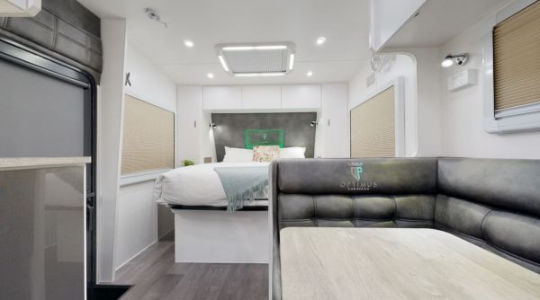 2023 Optimus Defendex Off-Road Caravan image
