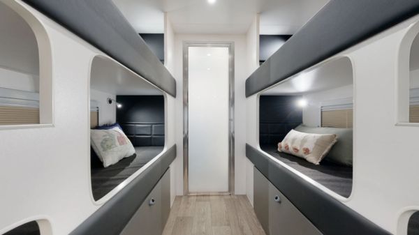 2023 Optimus Primax Off-Road Caravan image