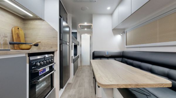 2023 Optimus Primax Off-Road Caravan image