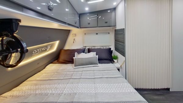 2023 Optimus ZONEX Off-Road Caravan image