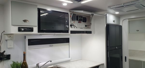 2025 Olympic Marathon 186-1 Ensuite Caravan image