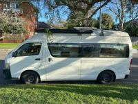 Image for 2010 Toyota Hiace Commuter Campervan 12
