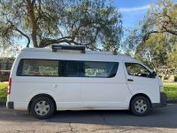 Image for 2010 Toyota Hiace Commuter Campervan 13