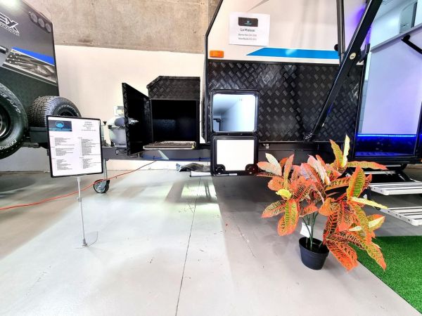 2023 Ausflex Caravans La Maison image