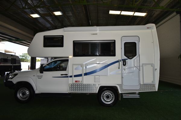2018 Suncamper Sherwood S-Series Other TOYOTA HILUX 4x4 image
