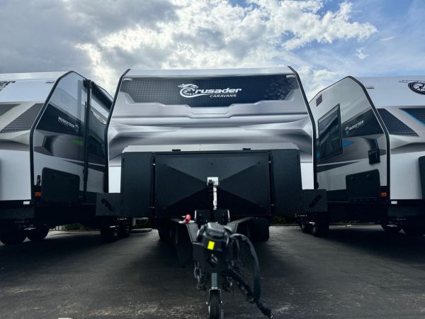 2024 Crusader MY25 Excalibur Serenity Club Lounge Ensuite Couples Van image