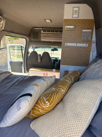 2005 Ford Transit Campervan image