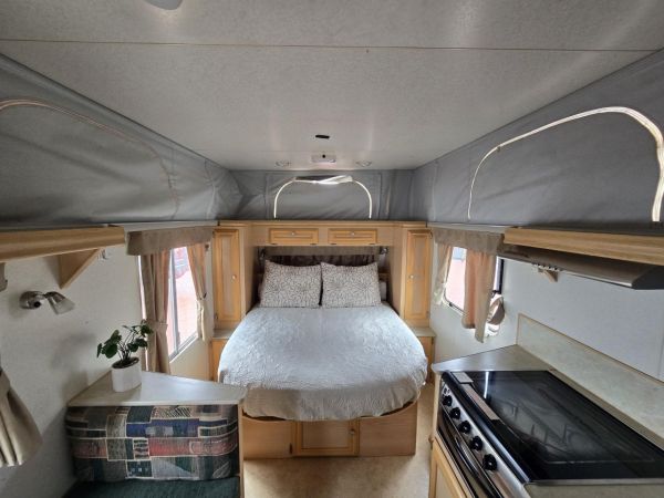 *** Sold *** 2010 Coromal COMPAC Pop Top image