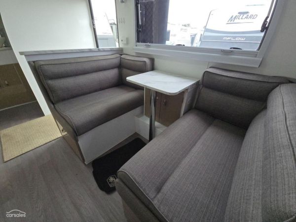 2017 Royal Flair PD Series image