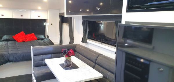 2025 Olympic Club Marathon 21-4 Caravan image