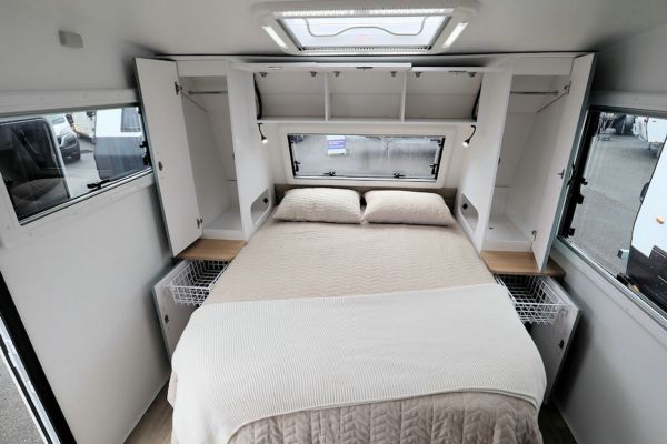 2024 Avan Aspire Caravan 564 image