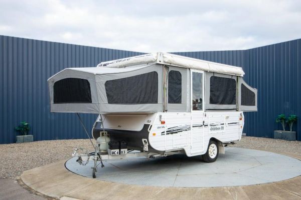 2006 Goldstream Goldwing image
