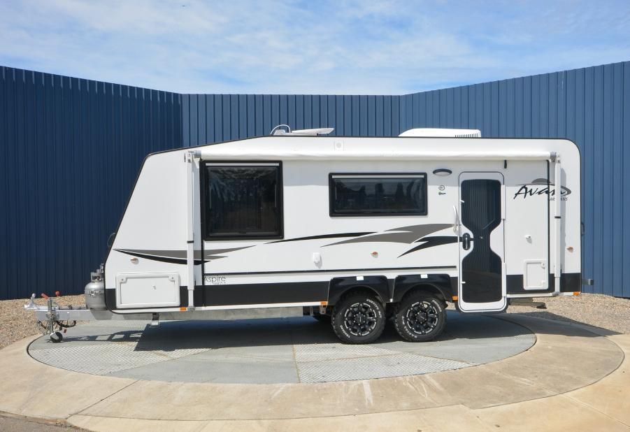 Image for 2017 Avan Aspire 587 0
