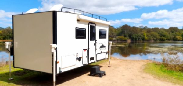 2023 Austral Motorhomes 4.2m Hard-Top Slide-on Camper image
